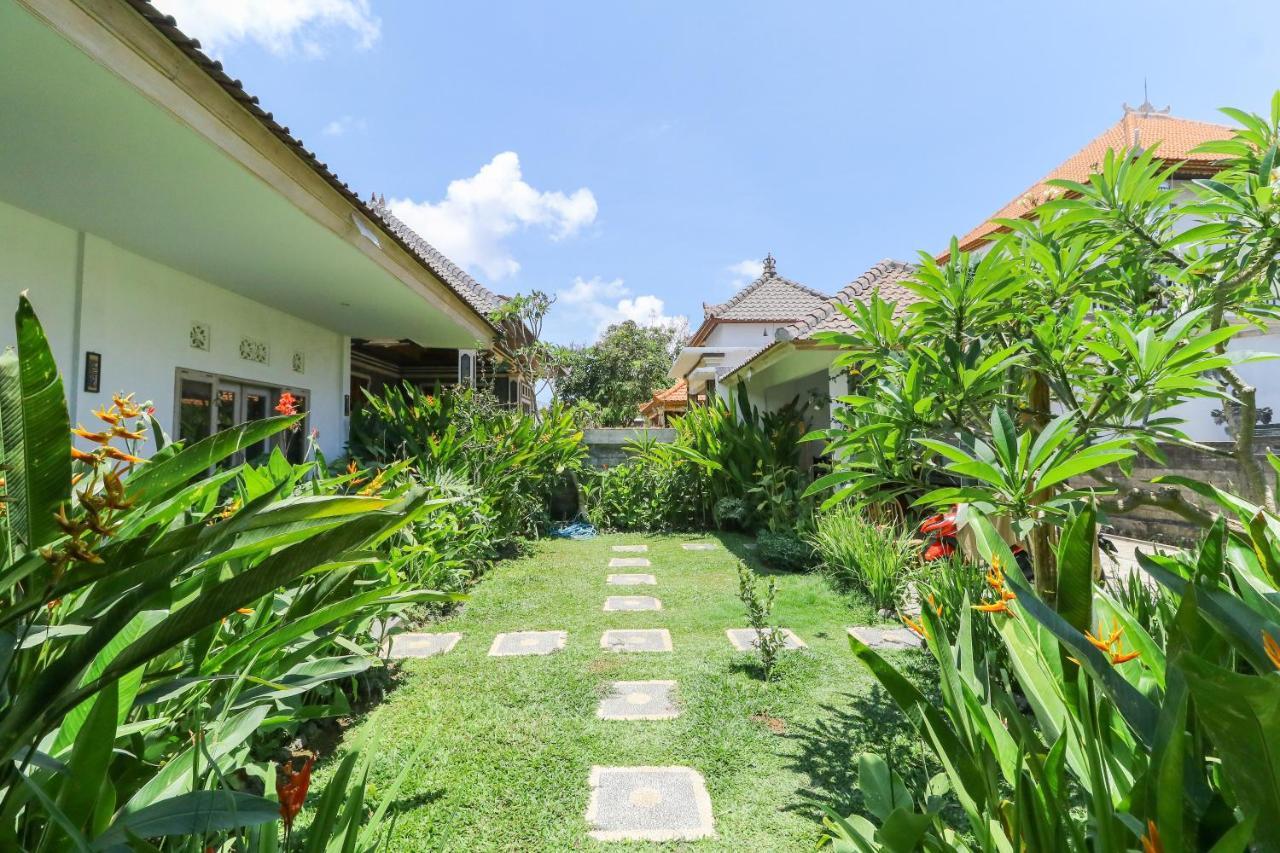 Karan Homestay Canggu Exteriör bild
