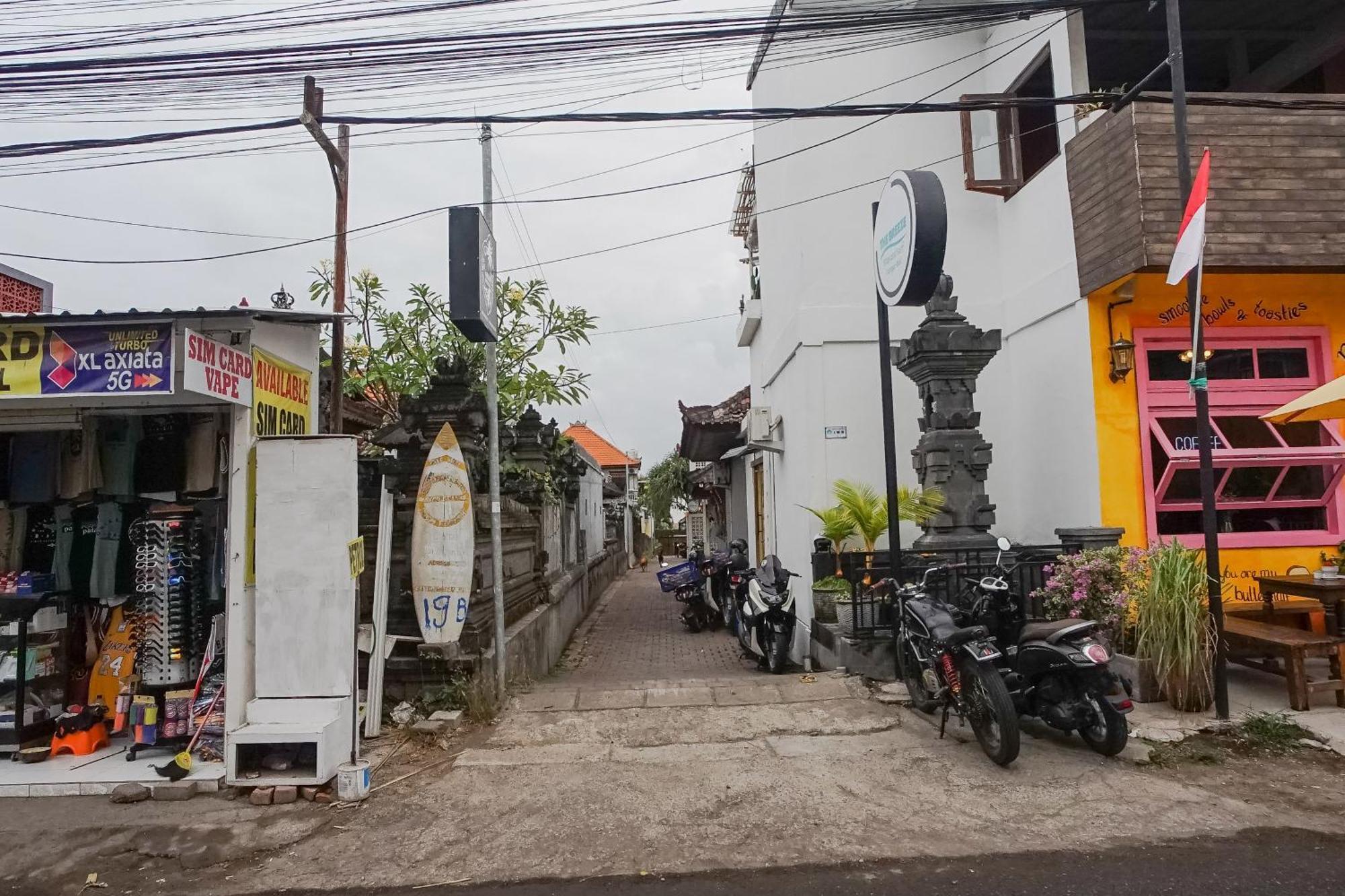 Karan Homestay Canggu Exteriör bild