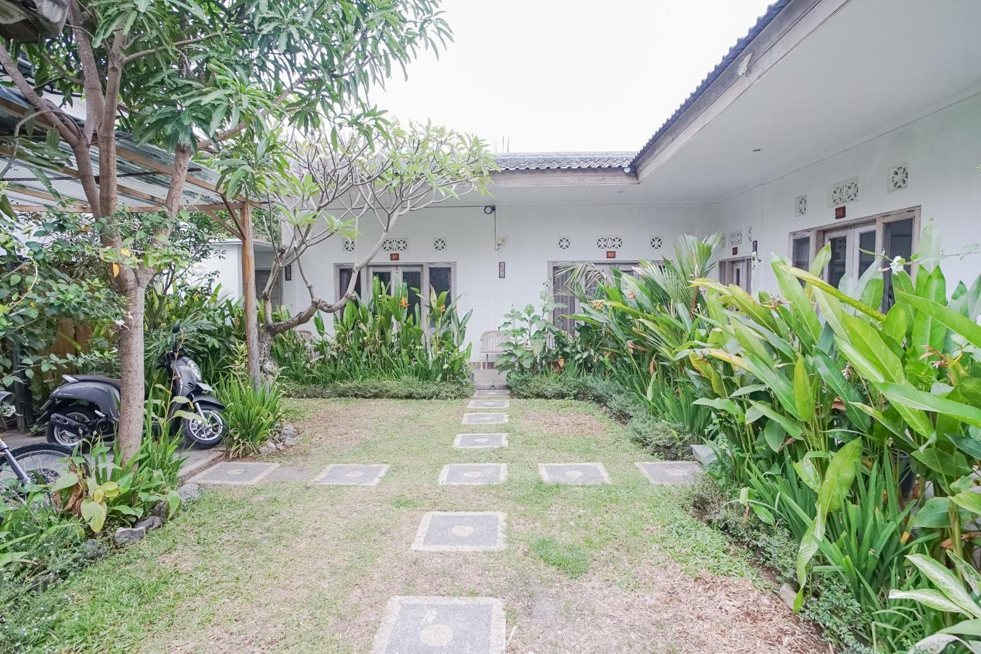 Karan Homestay Canggu Exteriör bild